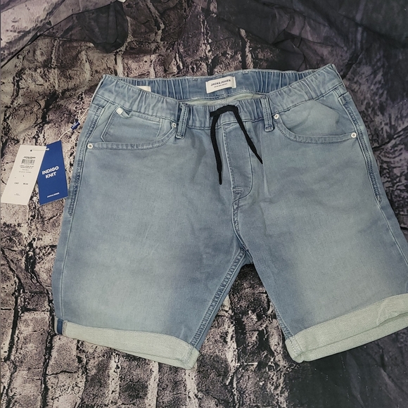 Mens Jack & Jones reg fit jjrick jjdash elast shorts denim light wash - Picture 1 of 14